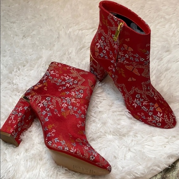 Ted Baker Ishbel Red Floral Embroidered 